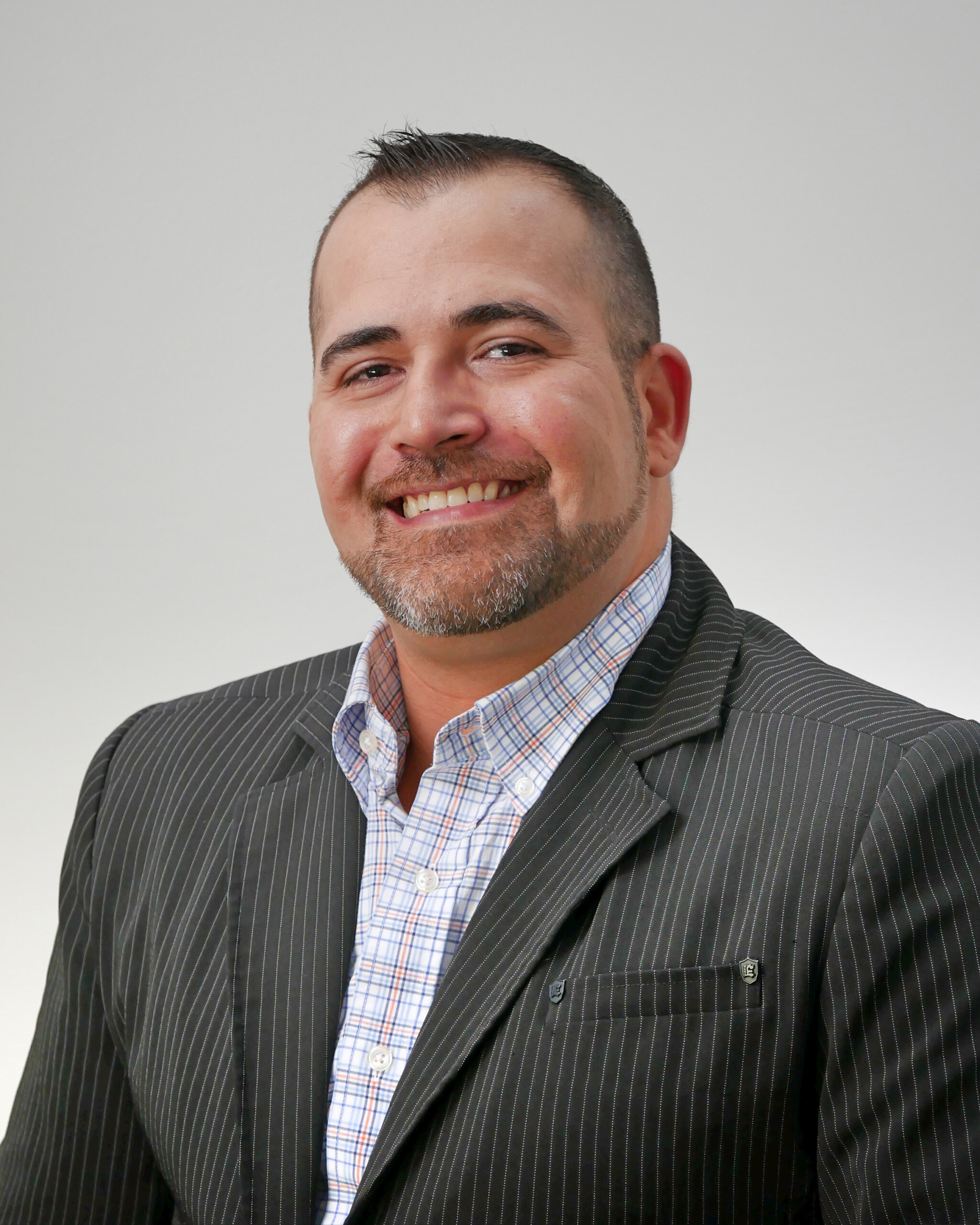 Nic Roman : Administration